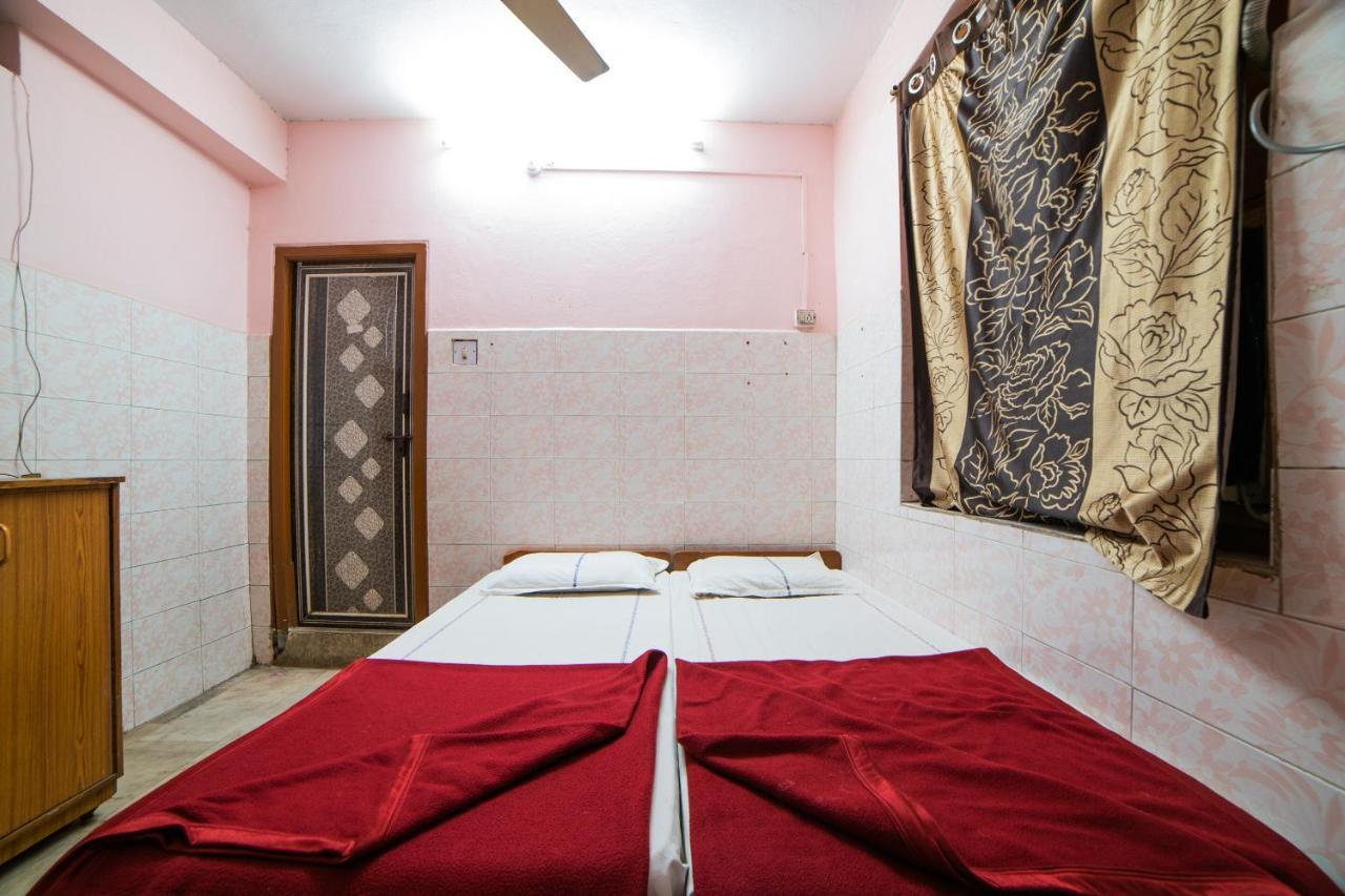 Hotel O Sree Radha Lodge Near Snow World Secundurabad 外观 照片