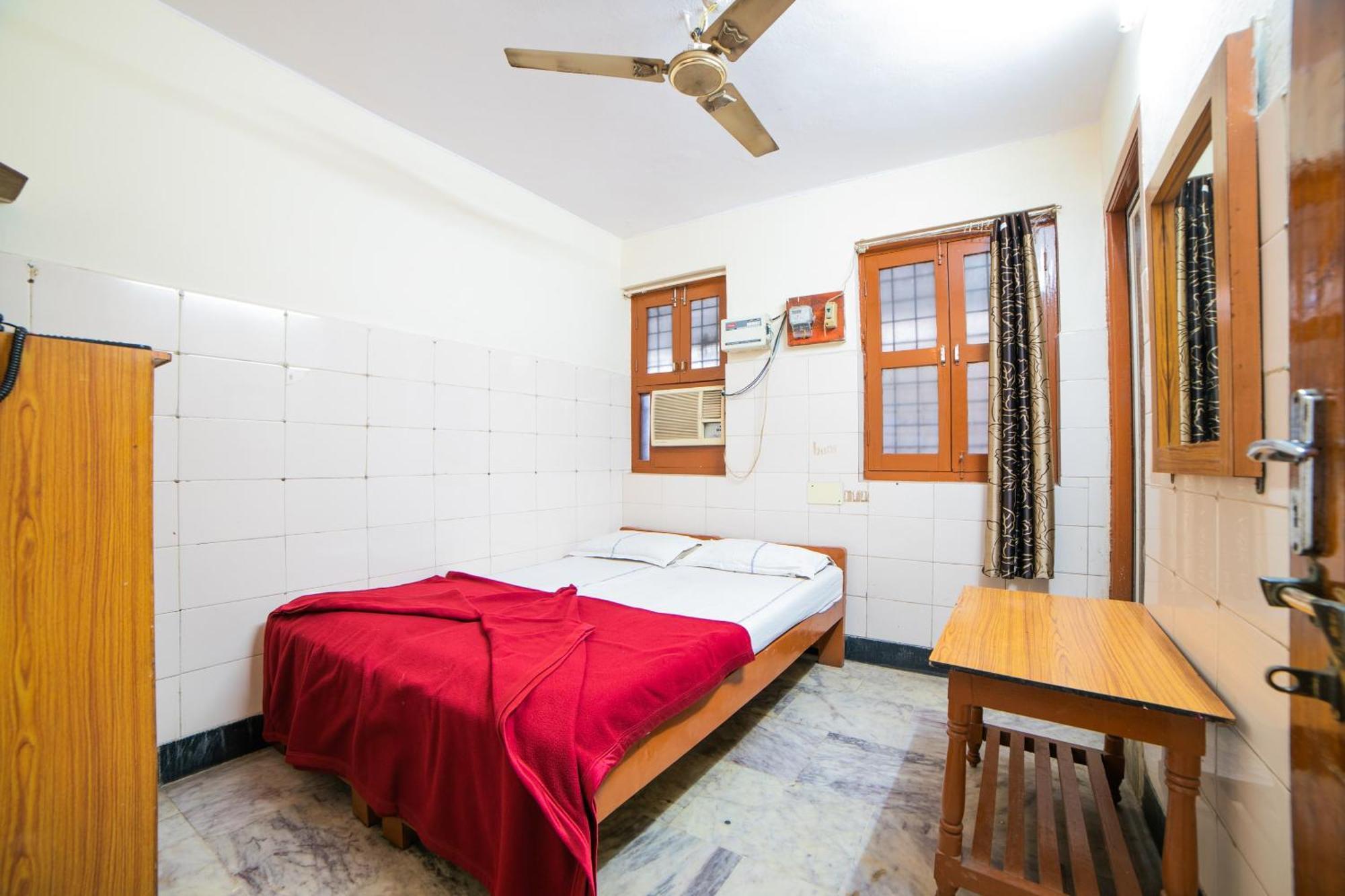 Hotel O Sree Radha Lodge Near Snow World Secundurabad 外观 照片