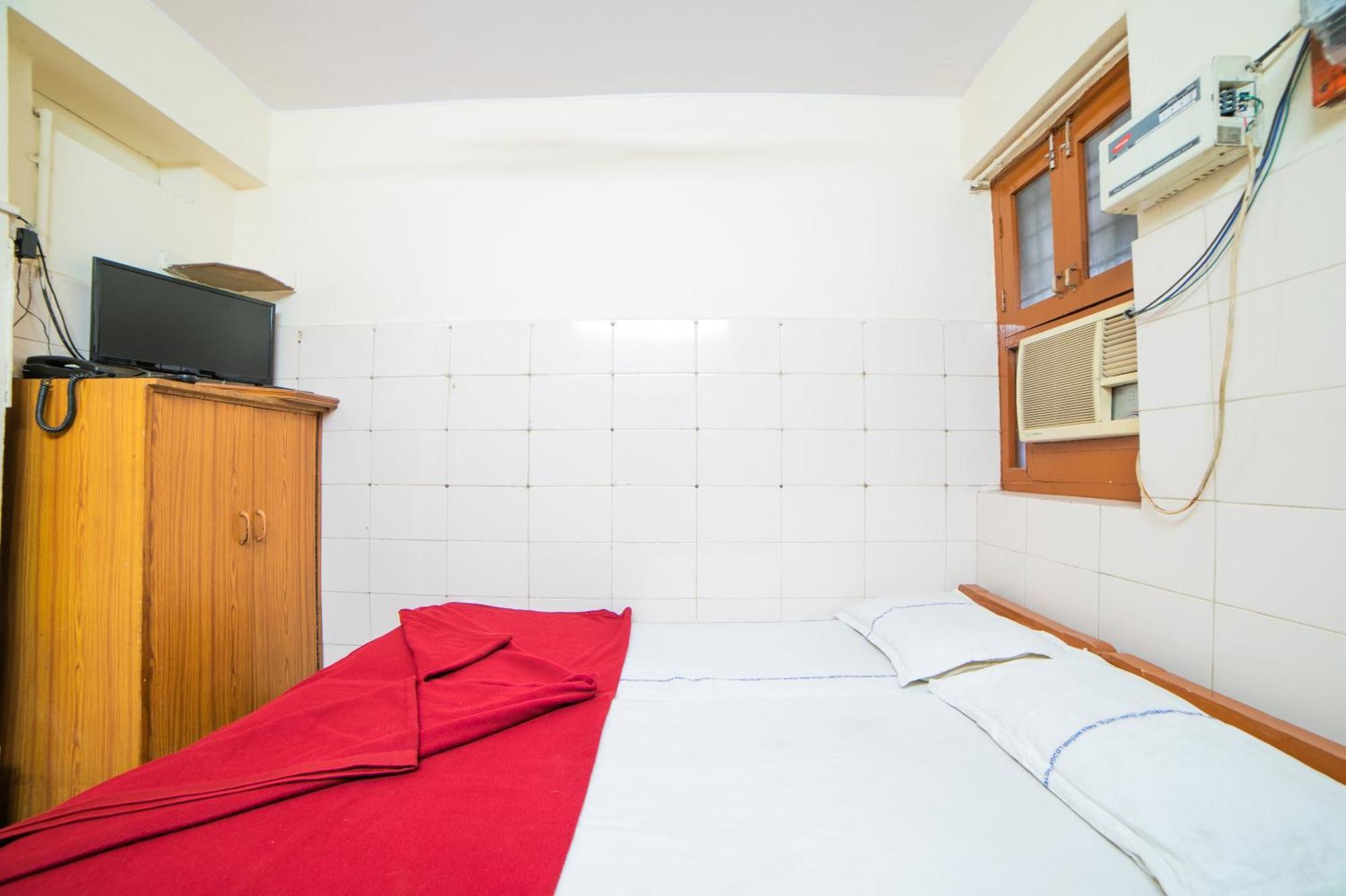 Hotel O Sree Radha Lodge Near Snow World Secundurabad 外观 照片